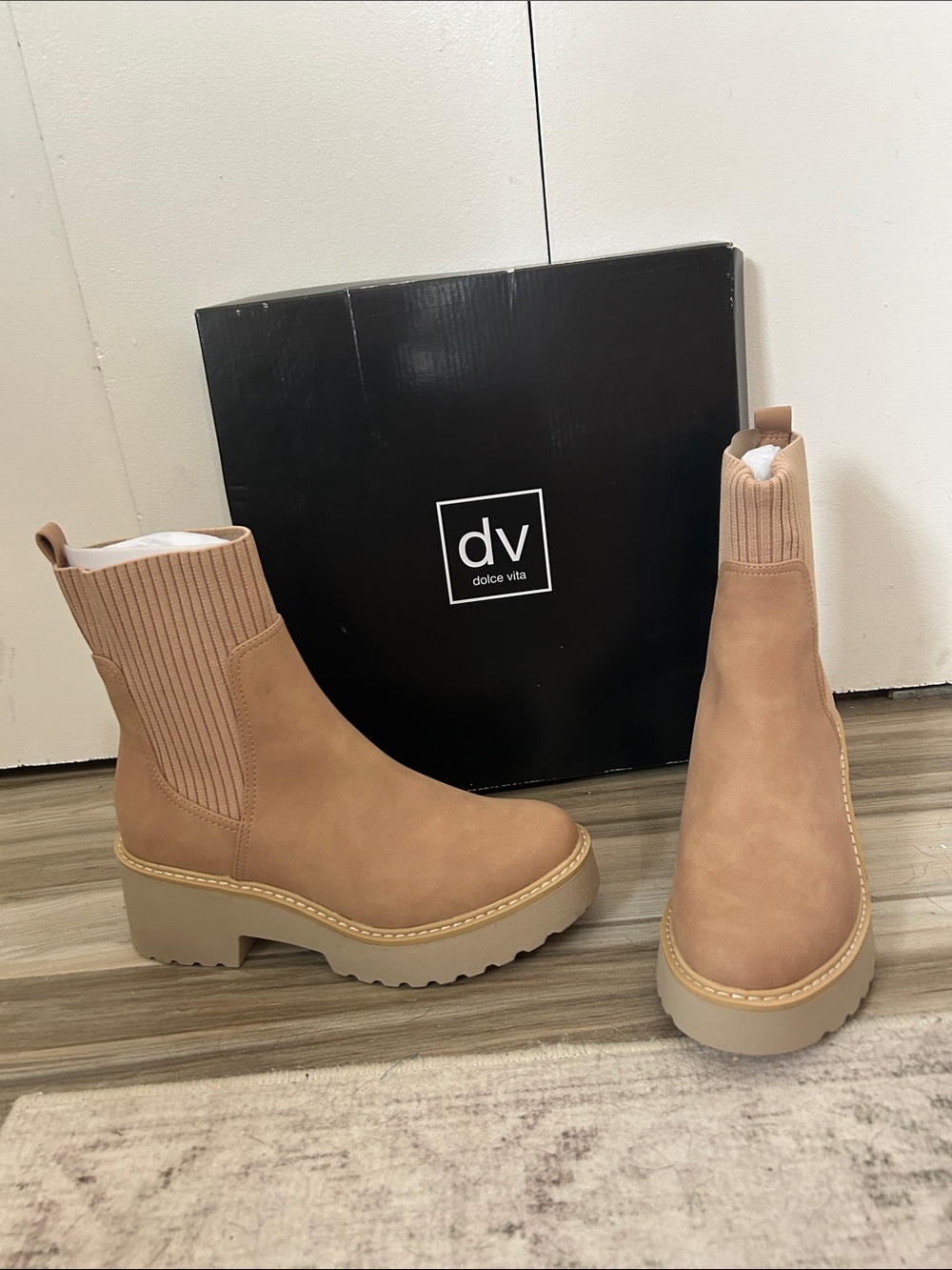 Dolce Vita Tan Platform Chelsea Booties with Ribbed Ankle